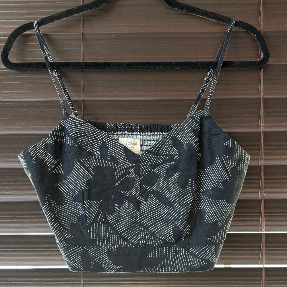 Universal Thread Black and Gray Crop Top